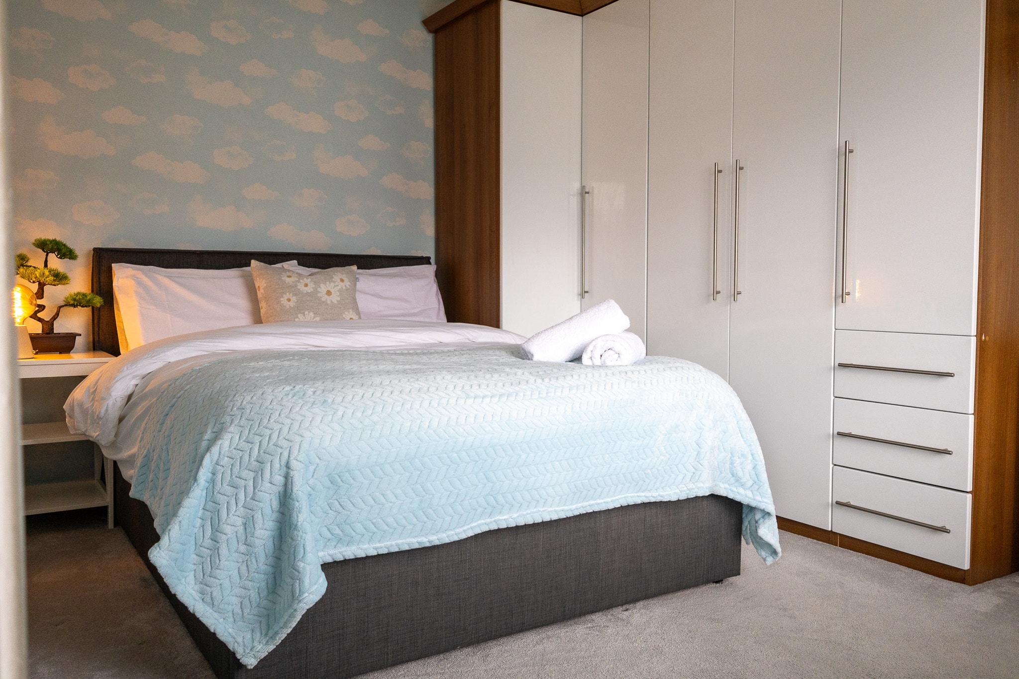Sundale House double bedroom